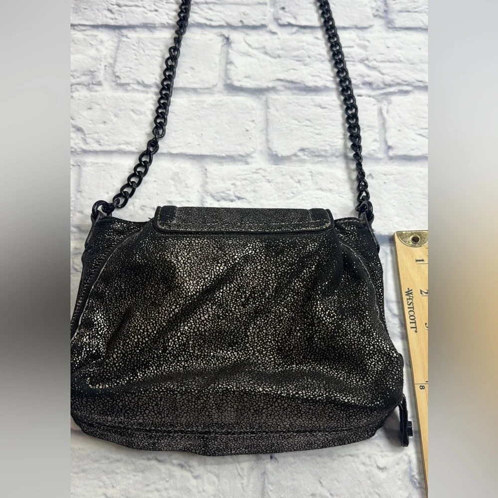 Gianni Bini Black Shimmer Chain Crossbody Bag. Night Out. Concert. Date Night.